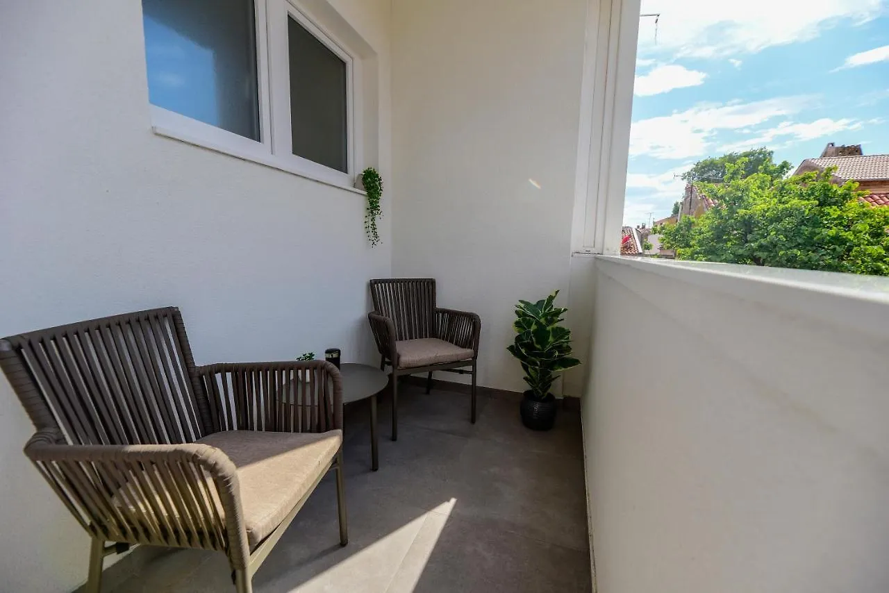 The Lion Rooms Zadar 4*,